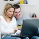 couple-shopping-online